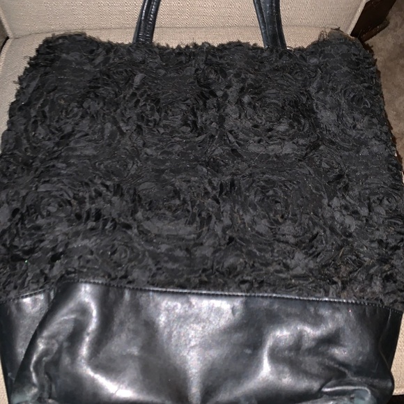 Donna Karan flowered embossed tote - Picture 2 of 4